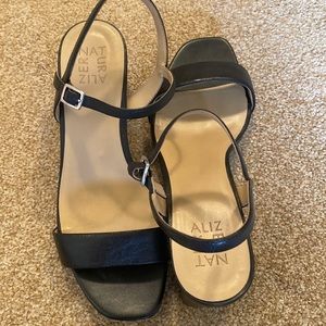 Naturalizer black heels